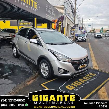 HYUNDAI HB20X 1.6 16V STYLE FLEX 4P MANUAL HYUNDAI HB20X 1.6 16V STYLE FLEX 4P MANUAL